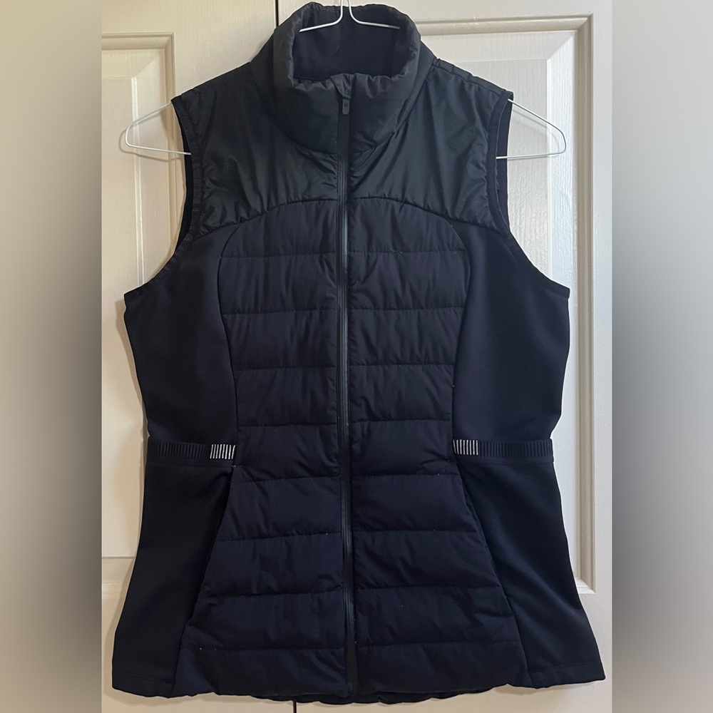 🍒LULULEMON sz 10 DOWN FOR IT ALL VEST Jacket BLACK 700-Fill ~ REFLECTIVE!